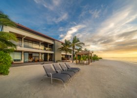 maledivy-hotel-kuda-villingili-resort-008.jpg