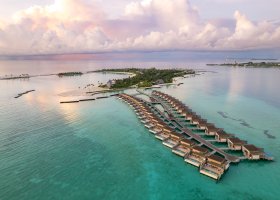 maledivy-hotel-kuda-villingili-resort-022.jpg