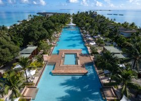 maledivy-hotel-kuda-villingili-resort-035.jpg