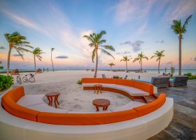 maledivy-hotel-kuda-villingili-resort-041.jpg