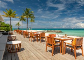 maledivy-hotel-kuda-villingili-resort-130.jpg