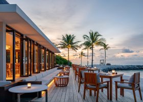 maledivy-hotel-kuda-villingili-resort-138.jpg