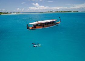 maledivy-hotel-kuda-villingili-resort-179.jpg