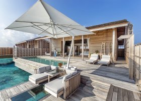 maledivy-hotel-kudadoo-private-island-138.jpg