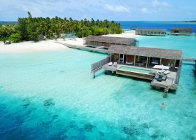 maledivy-hotel-kudadoo-private-island-143.jpg