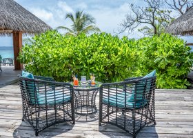 maledivy-hotel-kudafushi-405.jpg