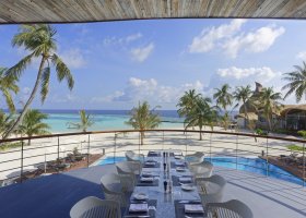 maledivy-hotel-lti-maafushivaru-maldives-006.jpg