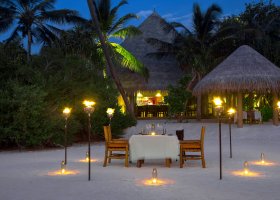 maledivy-hotel-milaidhoo-020.jpg