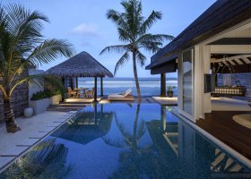 maledivy-hotel-naladhu-001.jpg