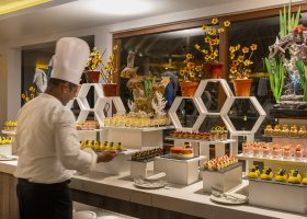 maledivy-hotel-niva-dhigali-250.jpg