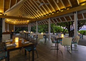 maledivy-hotel-niva-dhigali-267.jpg