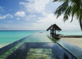 maledivy-hotel-one-only-reethi-rah-141.jpg