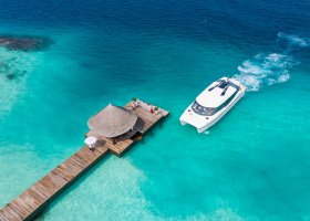 maledivy-hotel-ozen-reserve-bolifushi-160.jpg