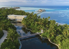 maledivy-hotel-pullman-maldives-maamutaa-261.jpg