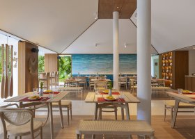maledivy-hotel-raaya-by-atmosphere-057.jpg