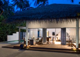 maledivy-hotel-raffles-maldives-meradhoo-resort-037.jpg