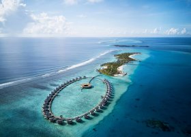 maledivy-hotel-ritz-carlton-maldives-004.jpg