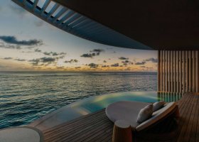 maledivy-hotel-ritz-carlton-maldives-011.jpg