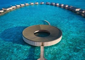 maledivy-hotel-ritz-carlton-maldives-065.jpg