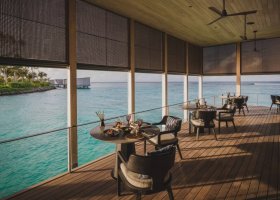 maledivy-hotel-ritz-carlton-maldives-067.jpg