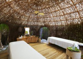 maledivy-hotel-six-senses-laamu-484.jpg