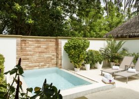 maledivy-hotel-sun-siyam-vilu-reef-381.jpg