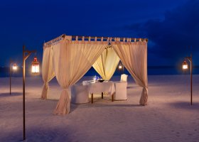 maledivy-hotel-vabbinfaru-017.jpg