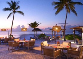 maledivy-hotel-vakkaru-maldives-134.jpg