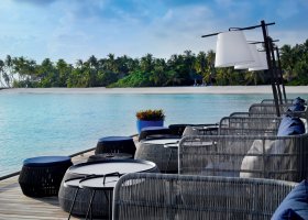 maledivy-hotel-velaa-private-island-082.jpg