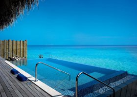 maledivy-hotel-velaa-private-island-087.jpg