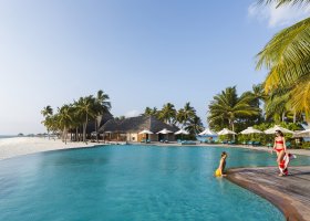 maledivy-hotel-veligandu-island-resort-048.jpeg