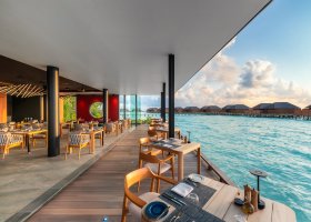 maledivy-hotel-veligandu-island-resort-135.jpg