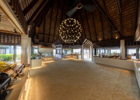 maledivy-hotel-veligandu-island-resort-149.jpg