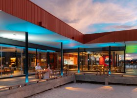 maledivy-hotel-veligandu-island-resort-165.jpg