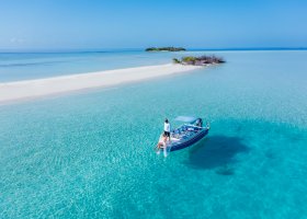 maledivy-hotel-veligandu-island-resort-174.jpg