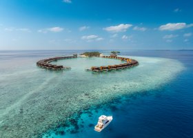 maledivy-hotel-veligandu-island-resort-176.jpg