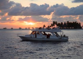 maledivy-hotel-veligandu-island-resort-182.jpeg