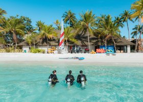 maledivy-hotel-veligandu-island-resort-183.jpg