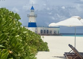 maledivy-s-detmi-tri-resorty-tri-podoby-maledivskeho-raje-003.jpg