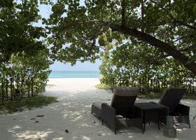 maledivy-s-rodinou-hotel-cocoon-maldives-003.jpg