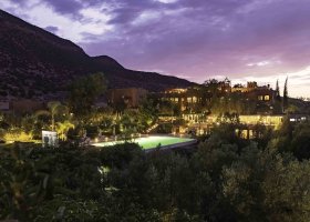 maroko-hotel-kasbah-tamadot-008.jpg