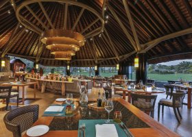 mauricius-hotel-anahita-golf-spa-resort-004.jpg