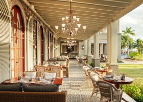 mauricius-hotel-st-regis-le-morne-resort-410.jpg