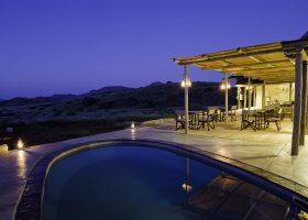 namibie-hotel-damaraland-camp-006.jpg
