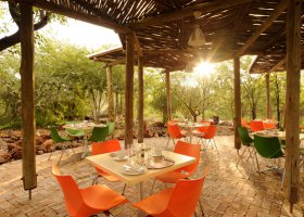 namibie-hotel-etosha-village-015.jpg