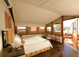 namibie-hotel-sossusvlei-lodge-016.jpg