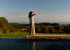 rosewoodhotelgroup.com
