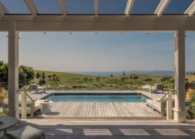 rosewoodhotelgroup.com