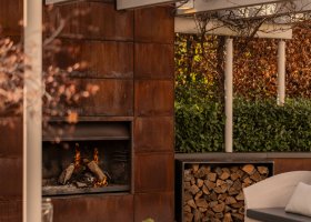 rosewoodhotelgroup.com