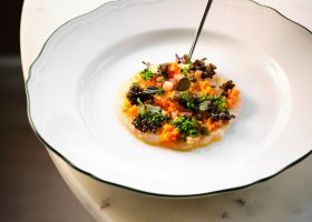 rosewoodhotelgroup.com
